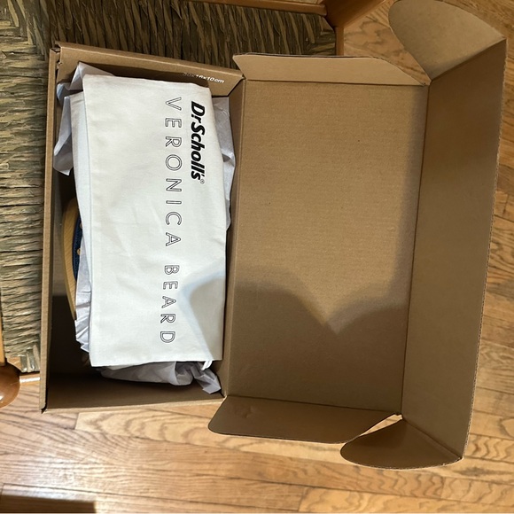 DR SCHOLL’S VERONICA BEARD SANDALS - Picture 4 of 11